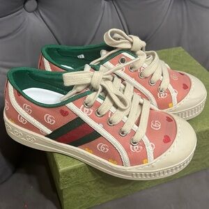 Girls Gucci Sneakers 100% Authentic